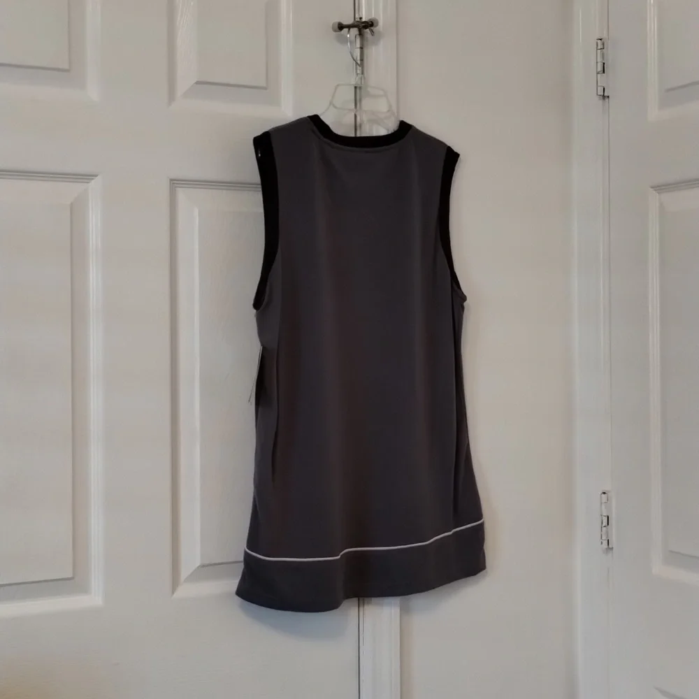 Tank Top - Picture 4 of 5